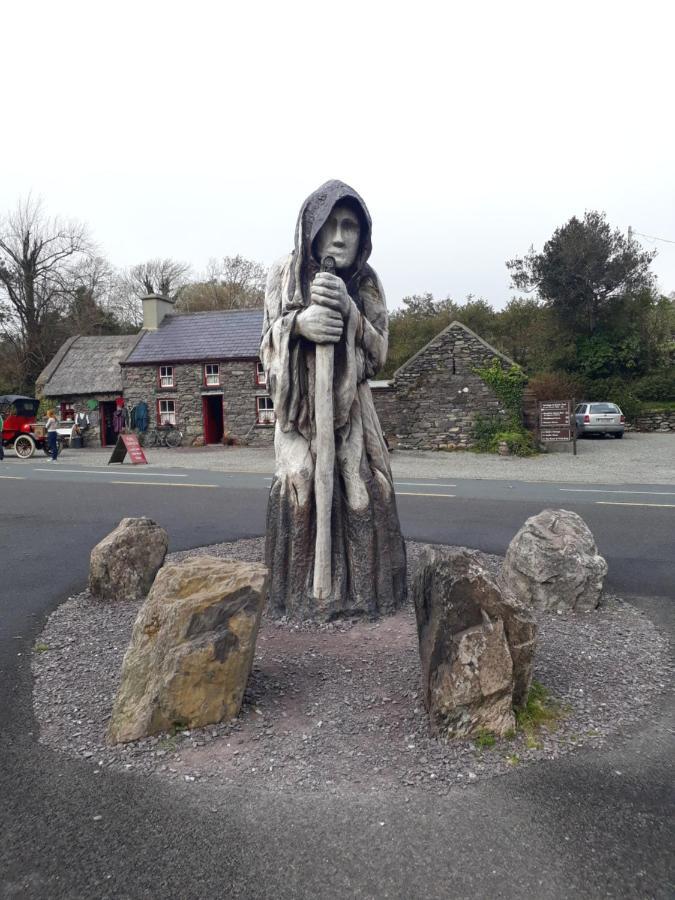 Cosy Holidayhomes Kerry Kenmare Bagian luar foto